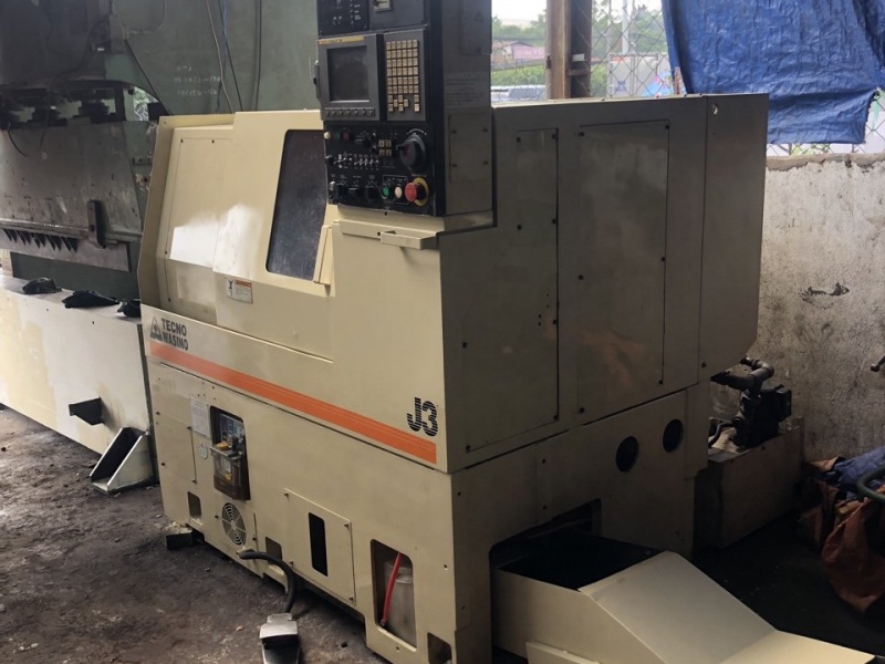 Máy tiện cnc LJ3 wasino